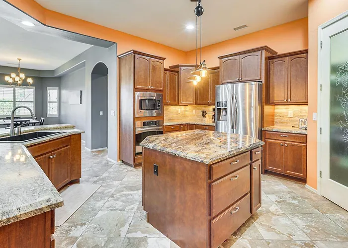 Holiday home Backyard Oasis W/ Fire Pit: Laveen Village Retreat