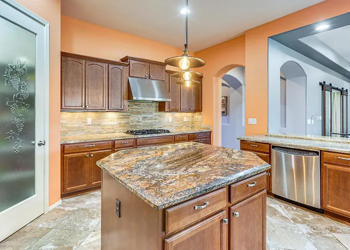 Backyard Oasis W/ Fire Pit: Laveen Village Retreat Holiday home *