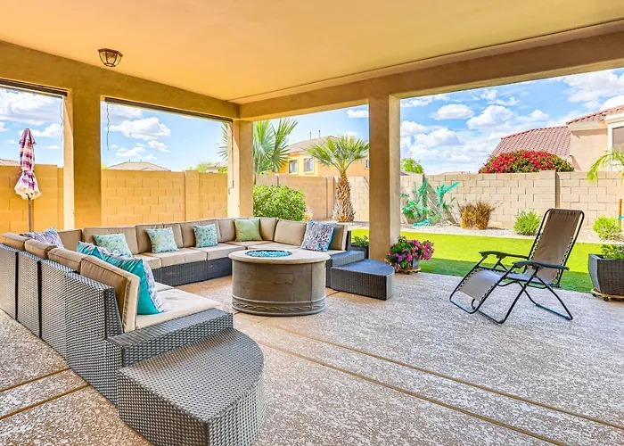 Backyard Oasis W/ Fire Pit: Laveen Village Retreat